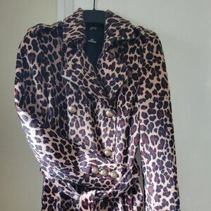 Leopard Print Belted Knee Lenght Coat with Lapels, Epoulet, Pockets & Back Slit